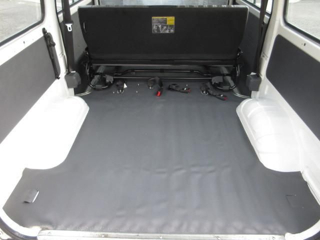 Mazda BONGO VAN 2019-03 7709917-24