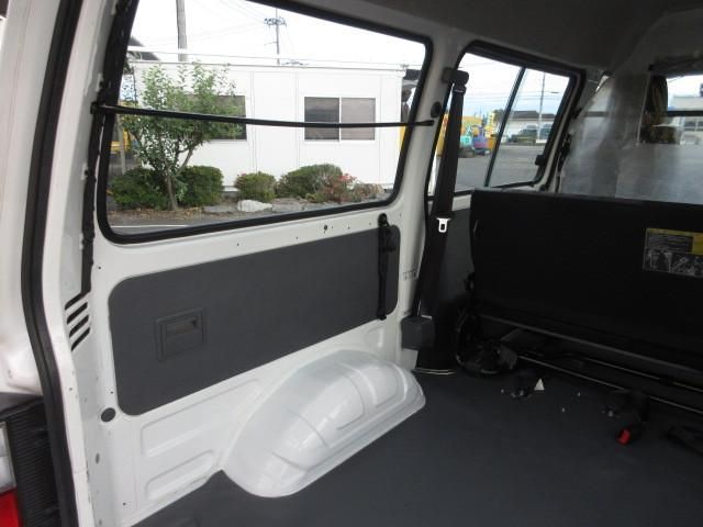 Mazda BONGO VAN 2019-03 7709917-26