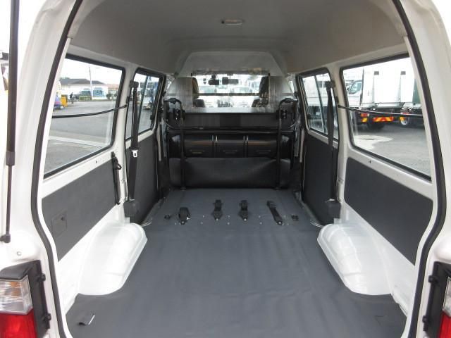 Mazda BONGO VAN 2019-03 7709917-27