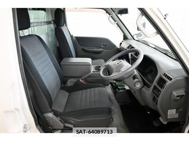Mazda BONGO VAN 2019-03 7721676-9