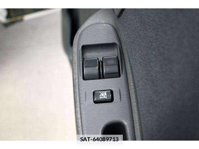 Mazda BONGO VAN 2019-03 7721676-22