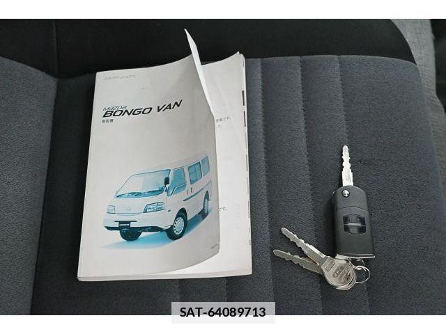 Mazda BONGO VAN 2019-03 7721676-24