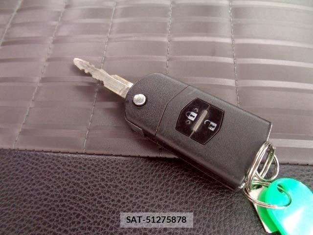 Mazda BONGO VAN 2018-06 7960746-8