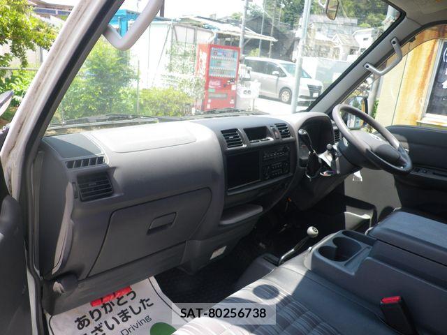 Mazda BONGO VAN 2020-06 8129272-3