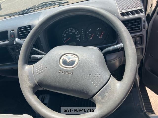 Mazda BONGO VAN 2011-08 8365013-14