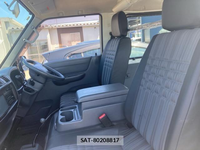 Mazda BONGO VAN 2019-03 8365011-9