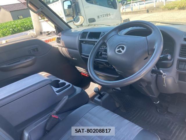 Mazda BONGO VAN 2019-03 8365011-11