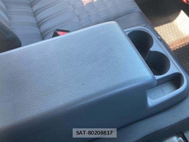 Mazda BONGO VAN 2019-03 8365011-16