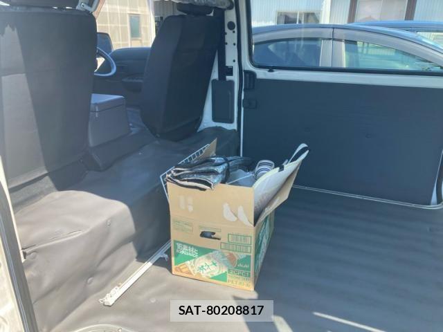 Mazda BONGO VAN 2019-03 8365011-7
