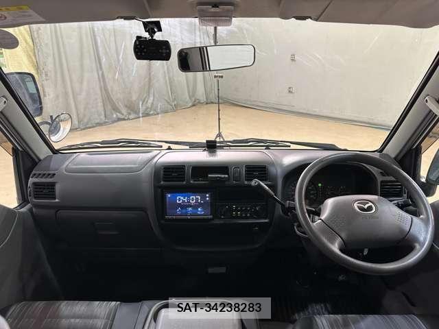 Mazda BONGO VAN 2018-04 7271658-11