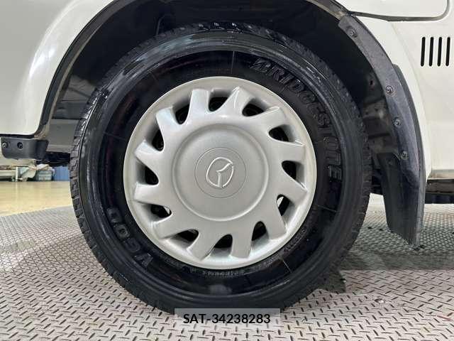 Mazda BONGO VAN 2018-04 7271658-25