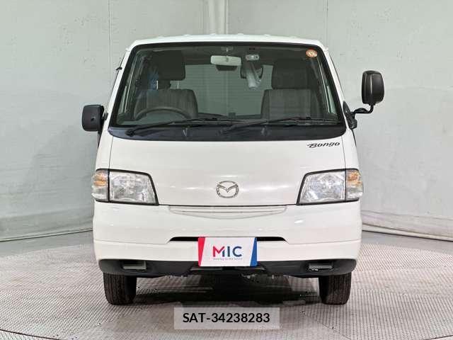 Mazda BONGO VAN 2018-04 7271658-2