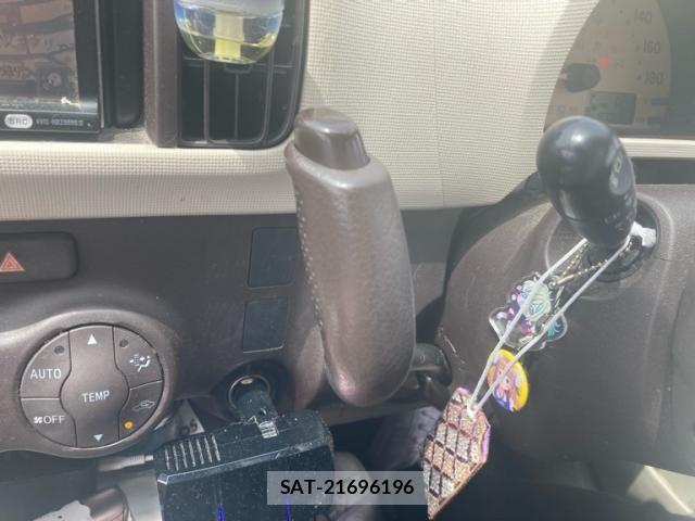 Daihatsu BOON 2011-06 7721679-22
