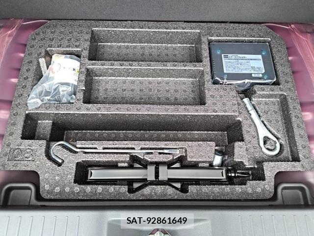 Daihatsu BOON 2017-07 8206709-29