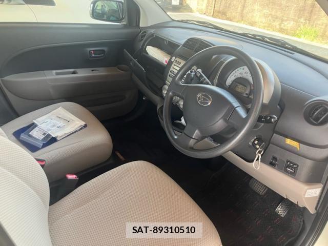 Daihatsu BOON 2006-11 8206710-11