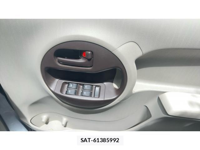Daihatsu BOON 2010-05 8411506-12