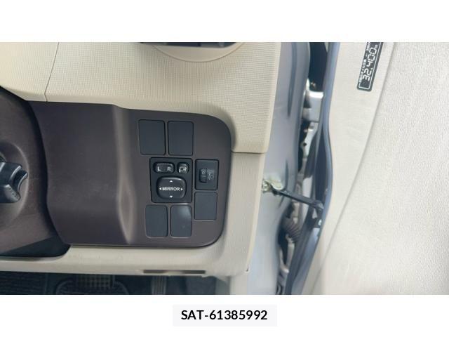 Daihatsu BOON 2010-05 8411506-13