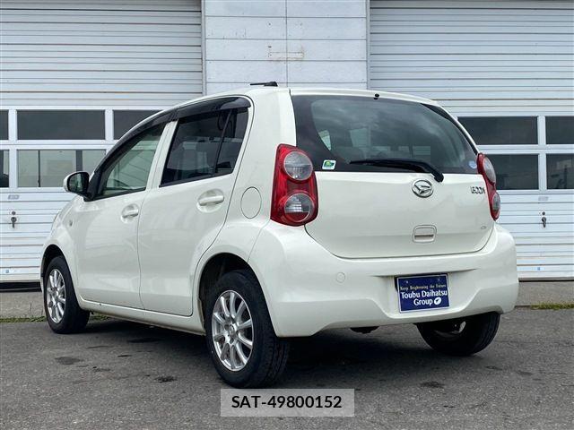 Daihatsu BOON 2013-11 8354051-6