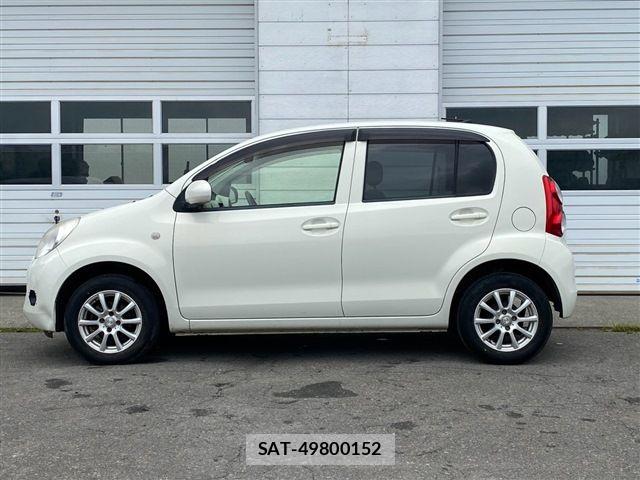 Daihatsu BOON 2013-11 8354051-7