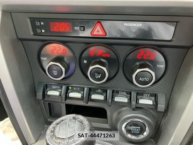 Subaru BRZ 2013-05 848301-18