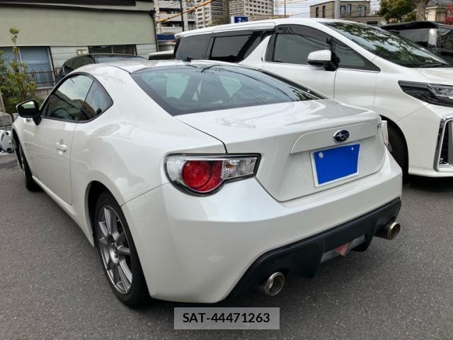 Subaru BRZ 2013-05 848301-1