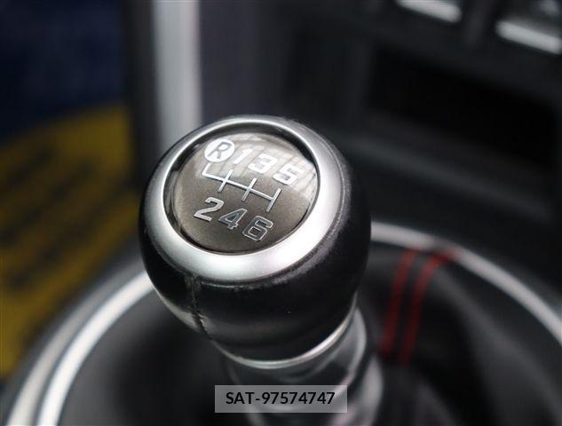 Subaru BRZ 2018-01 1091179-8