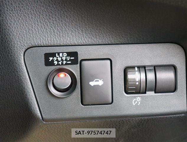 Subaru BRZ 2018-01 1091179-9