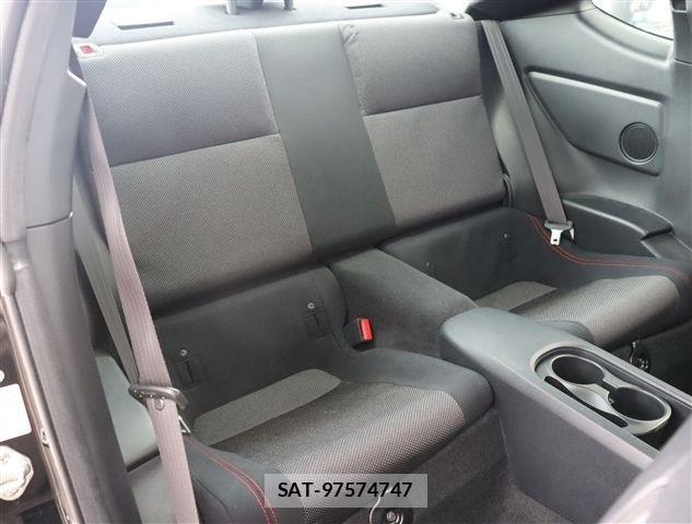 Subaru BRZ 2018-01 1091179-11