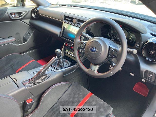 Subaru BRZ 2022-10 1176251-11
