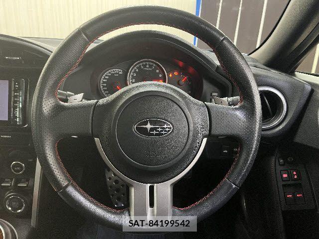 Subaru BRZ 2013-03 1255799-13