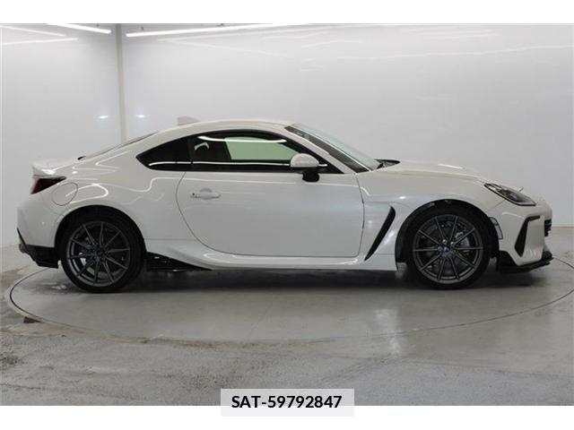 Subaru BRZ 2021-09 1316432-3