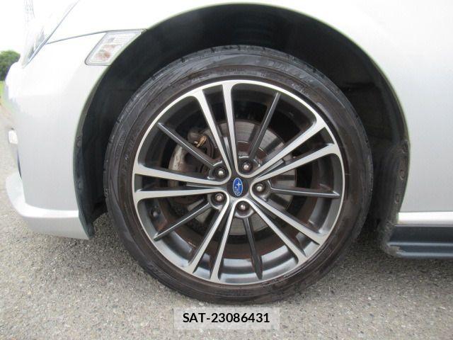 Subaru BRZ 2012-10 1402158-16