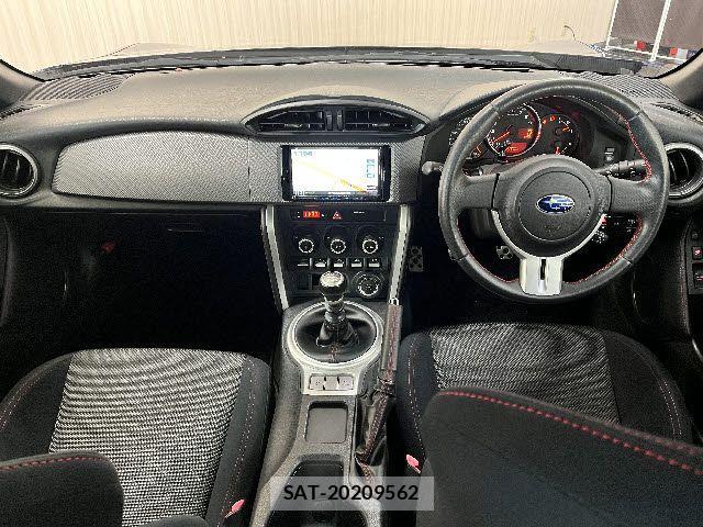 Subaru BRZ 2015-04 2298742-1