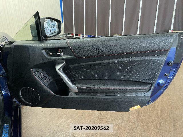 Subaru BRZ 2015-04 2298742-22
