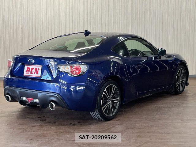 Subaru BRZ 2015-04 2298742-2