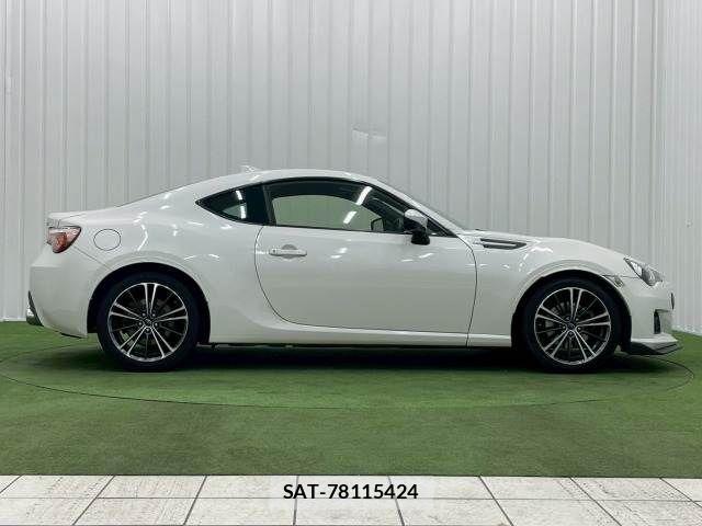 Subaru BRZ 2015-01 3064322-14