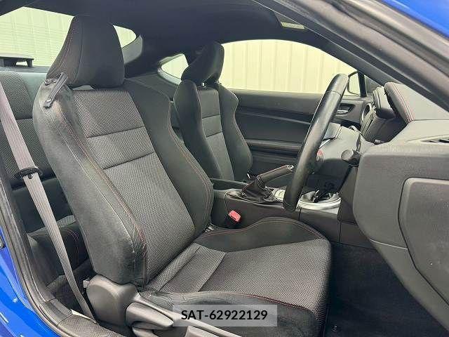 Subaru BRZ 2016-10 3064319-8