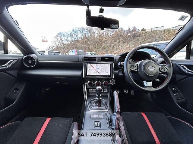 Subaru BRZ 2021-12 3355943-1