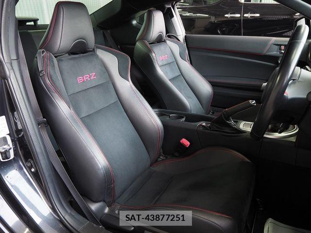 Subaru BRZ 2017-08 3766111-10