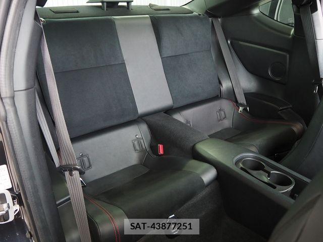 Subaru BRZ 2017-08 3766111-25