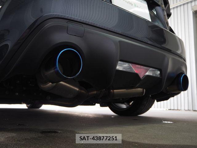 Subaru BRZ 2017-08 3766111-7