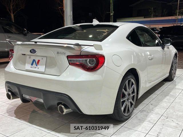 Subaru BRZ 2020-03 3831890-19