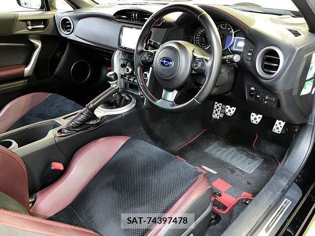 Subaru BRZ 2020-07 4174860-1