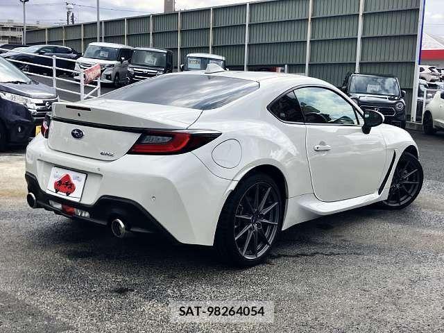 Subaru BRZ 2022-01 4321139-2