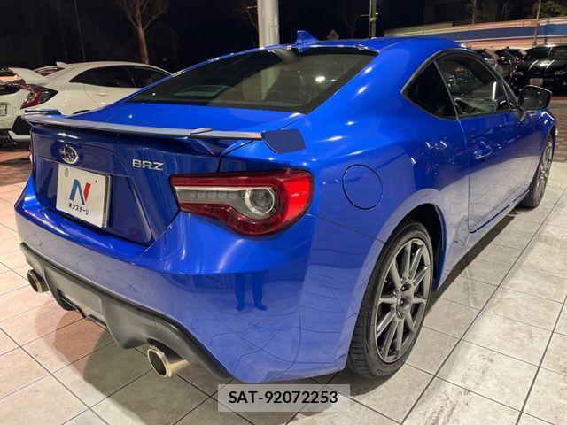 Subaru BRZ 2016-12 4932203-17
