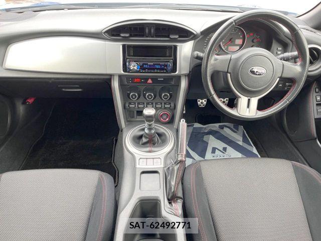 Subaru BRZ 2013-02 4932229-1