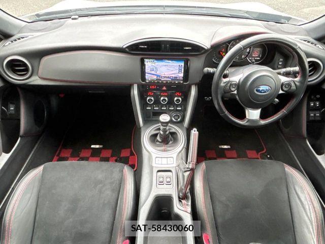 Subaru BRZ 2017-07 5860877-1