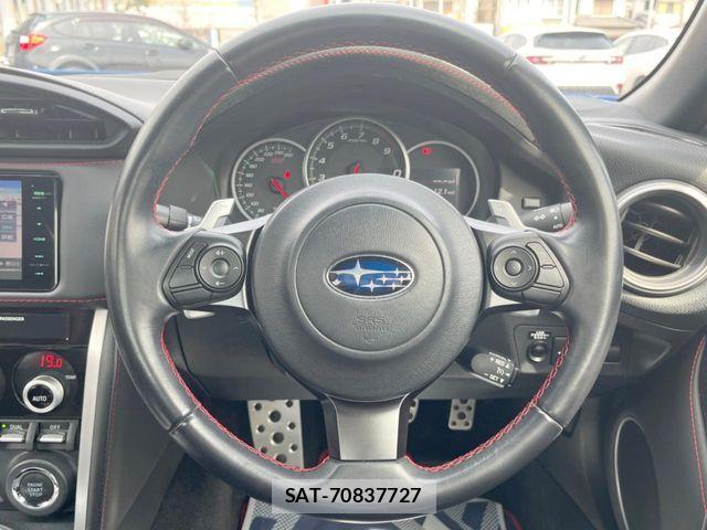 Subaru BRZ 2017-10 5860878-10