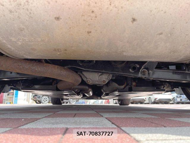Subaru BRZ 2017-10 5860878-18