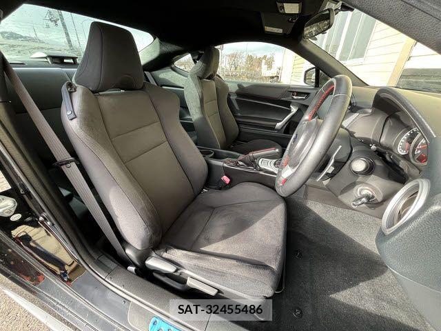 Subaru BRZ 2016-12 6212226-3